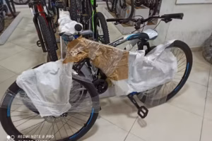 Almacen y Taller Ciclopartes.