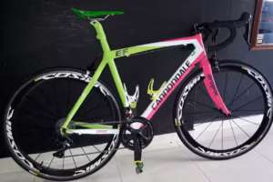 Bicicletas Donde Juaco CAFÉ TALLER