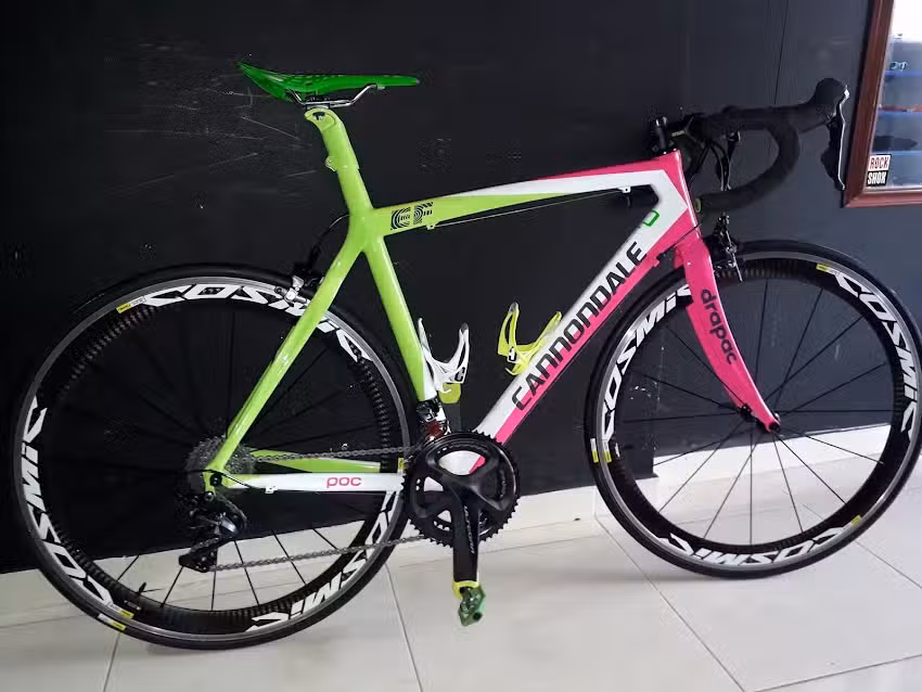 Bicicletas Donde Juaco CAF&Eacute; TALLER