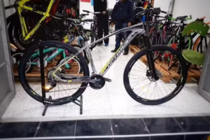 Bicicleter&iacute;a Ravelo