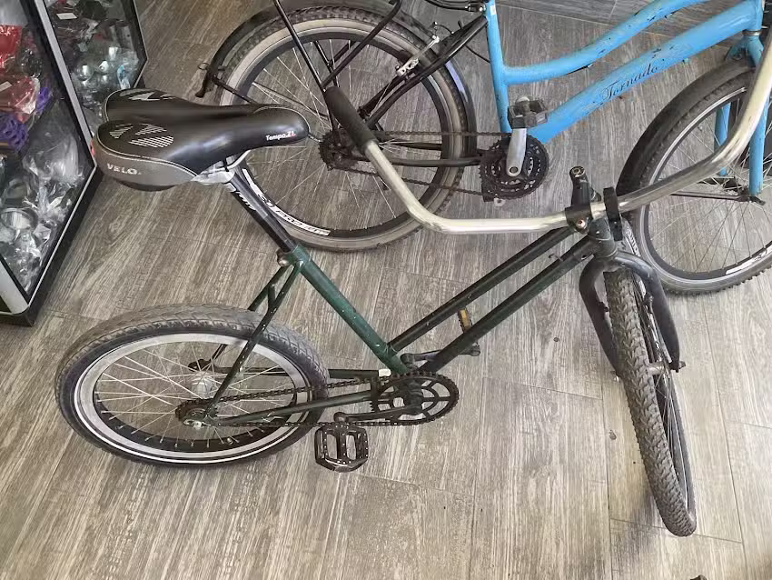 Bicicleteria Retro Style