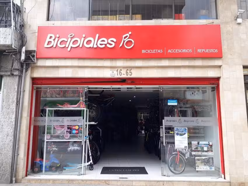 Bicipiales ( tienda specialized)