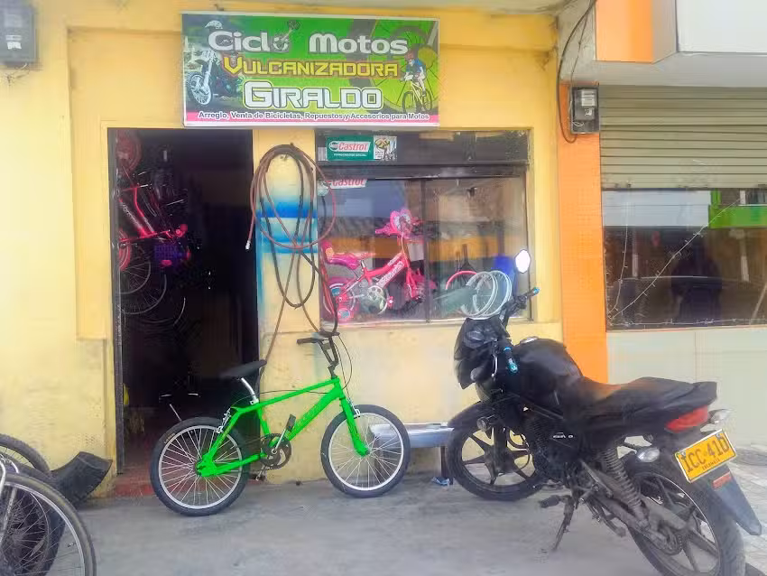CICLO MOTOS VULCANIZADORA GIRALDO