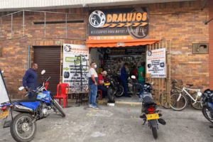 Dralujos Accesorios Para Motos Y Carros Cali