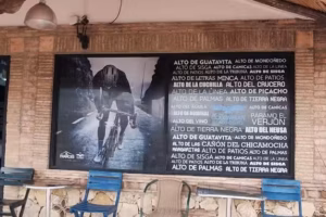 El Frances By Colombian Road Heights