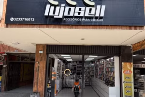 Lujosell Accesorios &ndash; Parque Bolivar, Cartago
