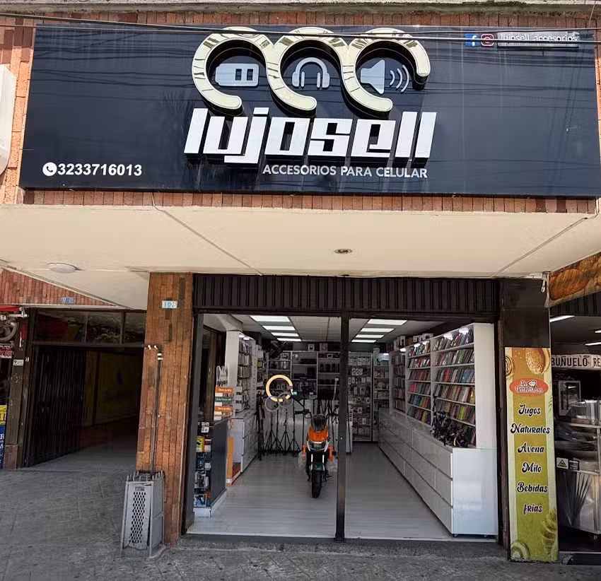 Lujosell Accesorios &ndash; Parque Bolivar, Cartago