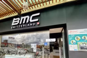 MOBOK Cycling Store Ch&iacute;a, C.C. Bazaar.