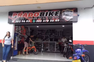 PRADO BIKE.