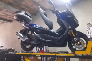 ScooterWG2 taller