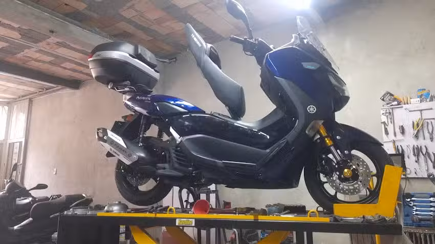 ScooterWG2 taller