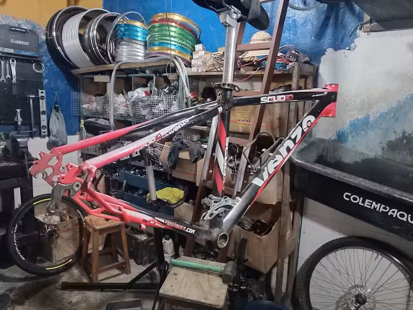 taller de bicicletas